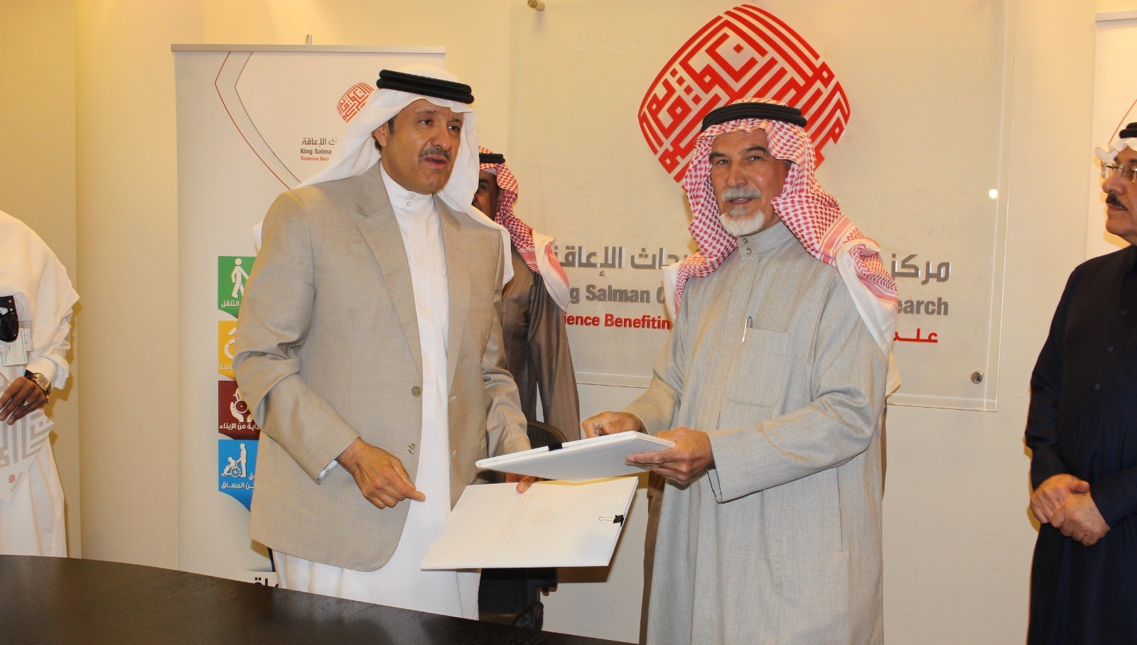 صورة الاتفاقيات والشراكات